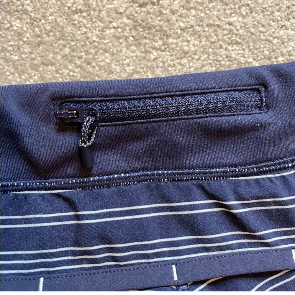 ivivva lululemon Shorts Girls Youth 8 Blue Stripe Pull On Lightweight Zip Run - Picture 8 of 13